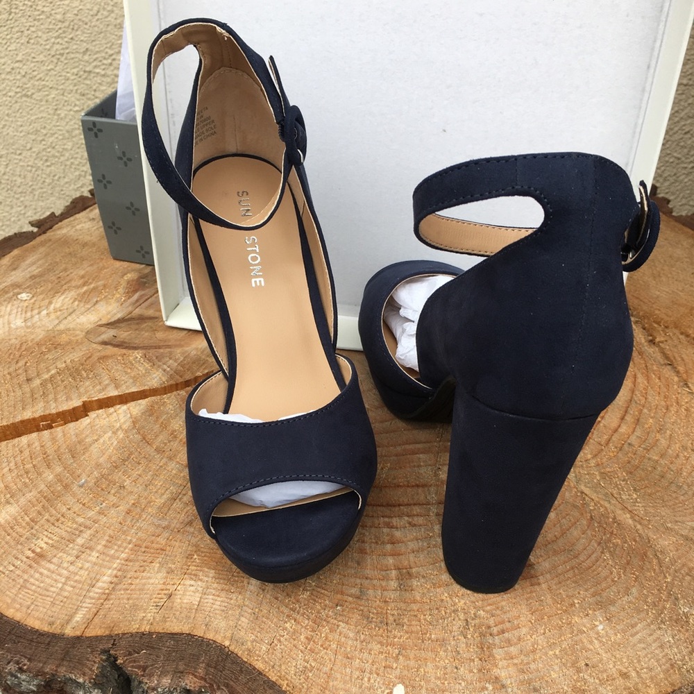 New heels - Picture 2 of 4